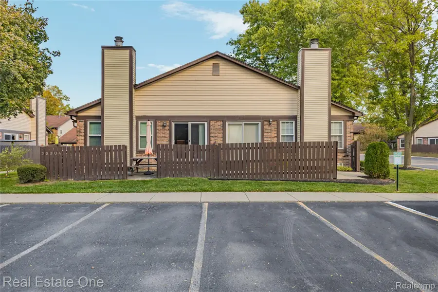 35302 Bristlecone  # 57, Clinton Township, MI 48035 - #3