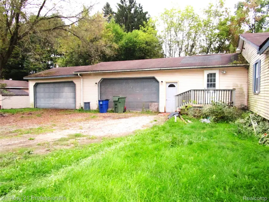 6054 Rich, Davison, MI 48423 - #3
