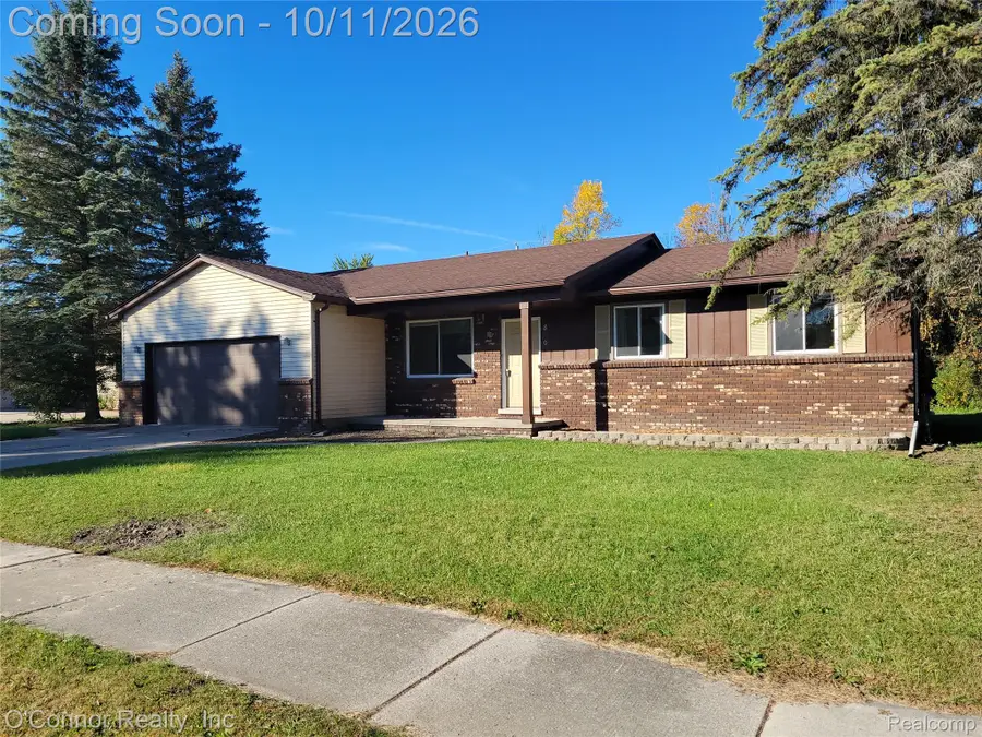 820 Montana ST, Marysville, MI 48040 - #2