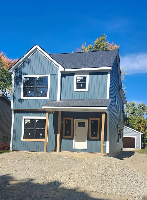 2700 VENDOME AVE, RochesterHills, MI 48309