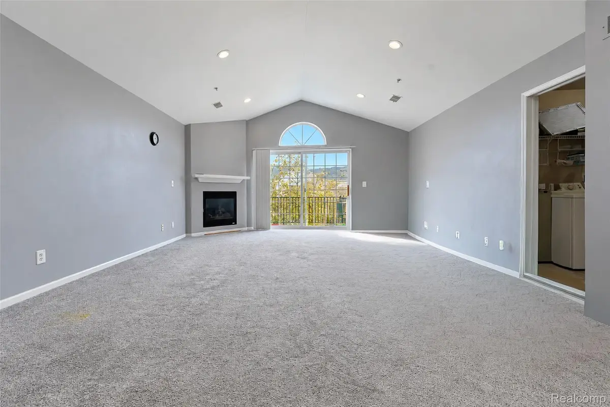 4204 Cameron CIR, Commerce Township, MI 48390 - #1
