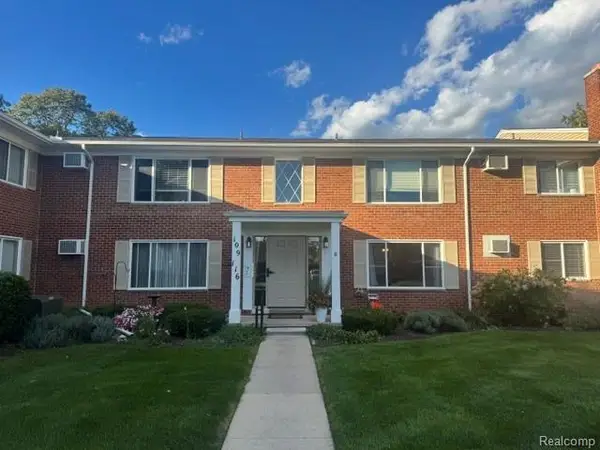 24111 Meridian RD  # 112, GrosseIle, MI 48138