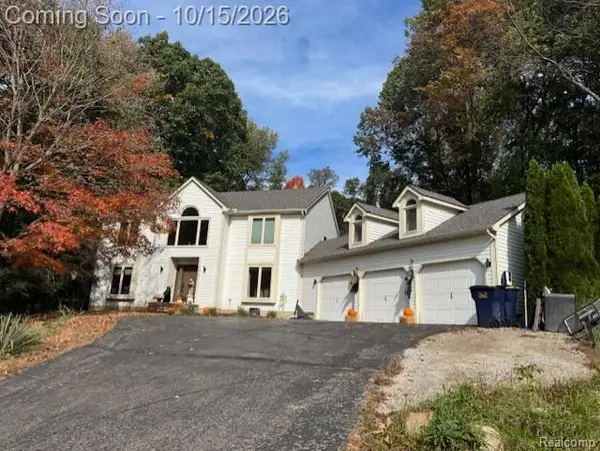 9907 Birch Run, Brighton, MI 48114