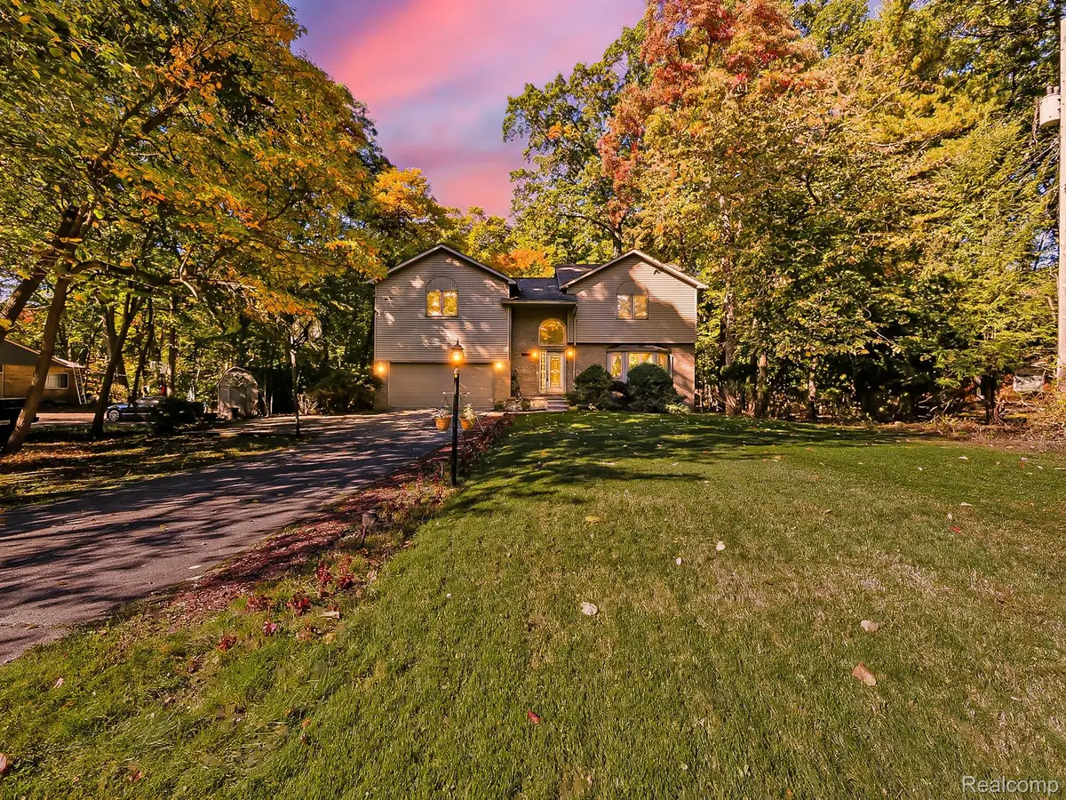 23605 Beech RD, Southfield, MI 48033 - #1
