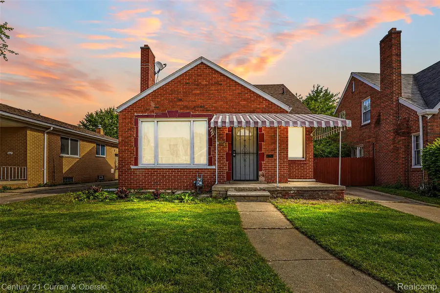 7412 Forrer ST, Detroit, MI 48228 - #2