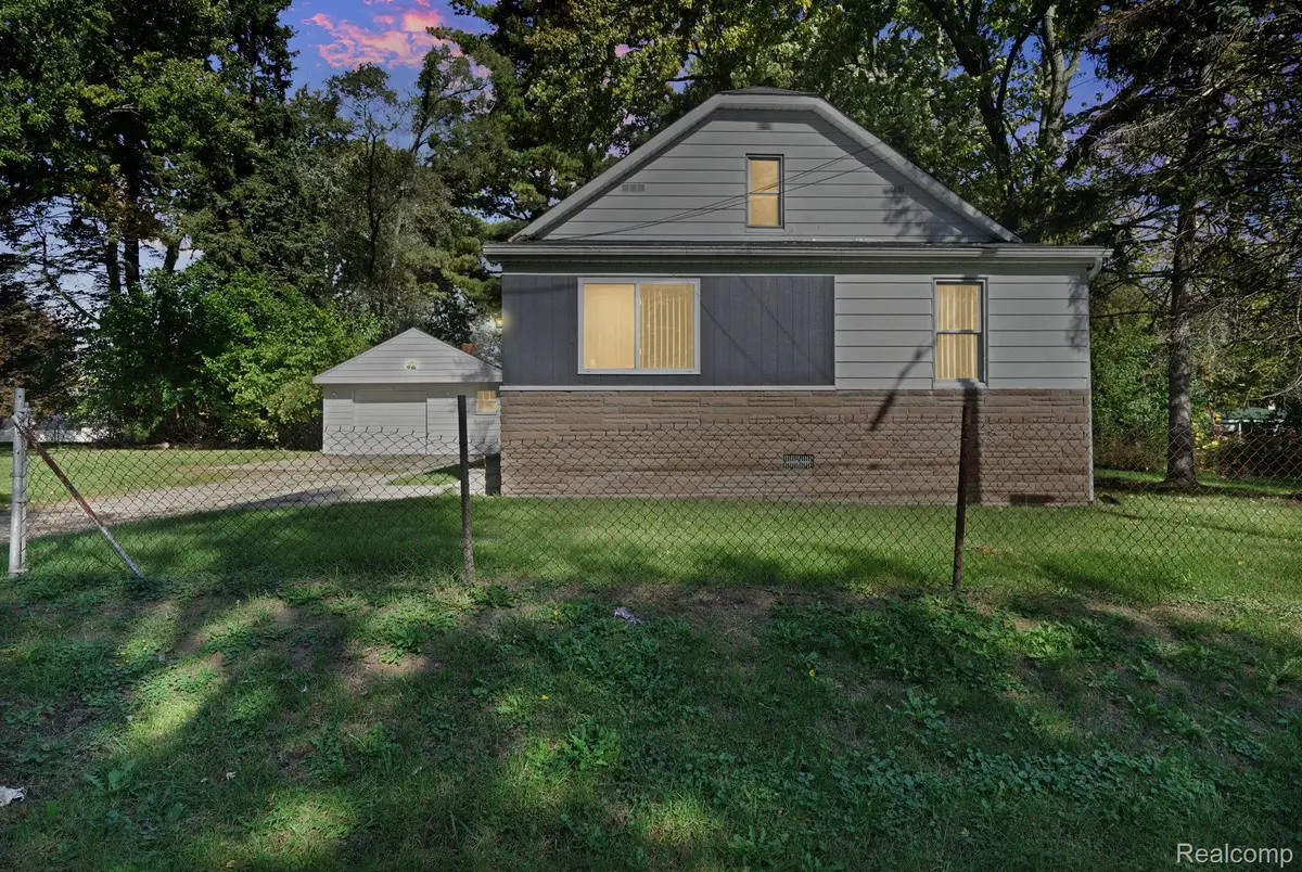 3083 Durant HTS, Grand Blanc, MI 48507 - #1