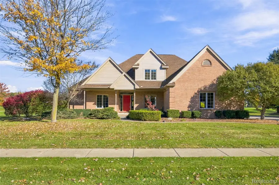 490 Gleneagles, Highland, MI 48357 - #2