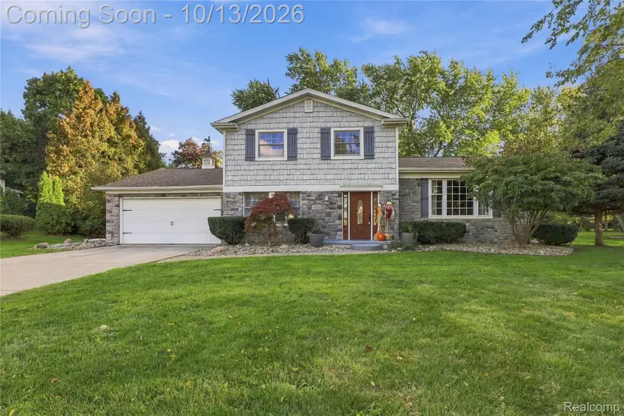 4168 McCandlish RD, Grand Blanc, MI 48439 - #2