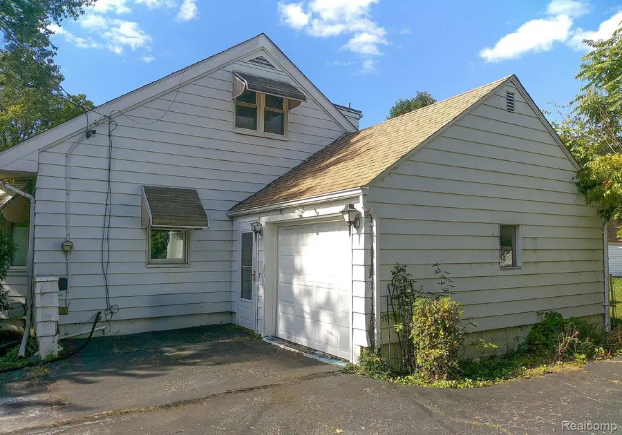 1022 Lorene AVE, Mount Morris, MI 48458 - #2