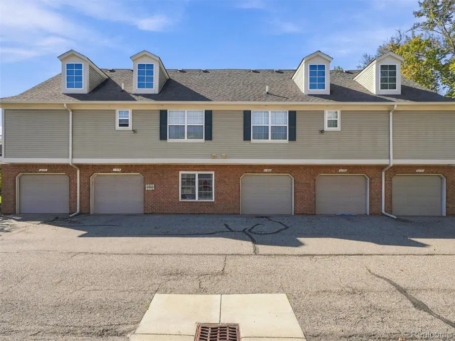 11351 N Woods DR, Shelby, MI 48317 - #2