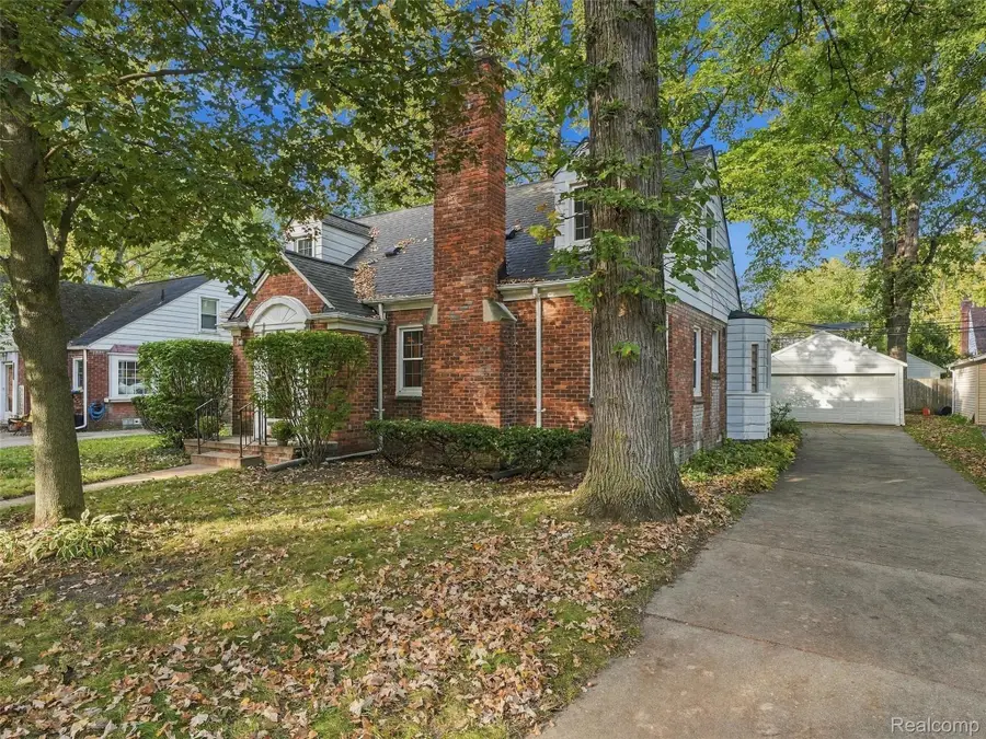 3555 Kipling AVE, Berkley, MI 48072 - #3