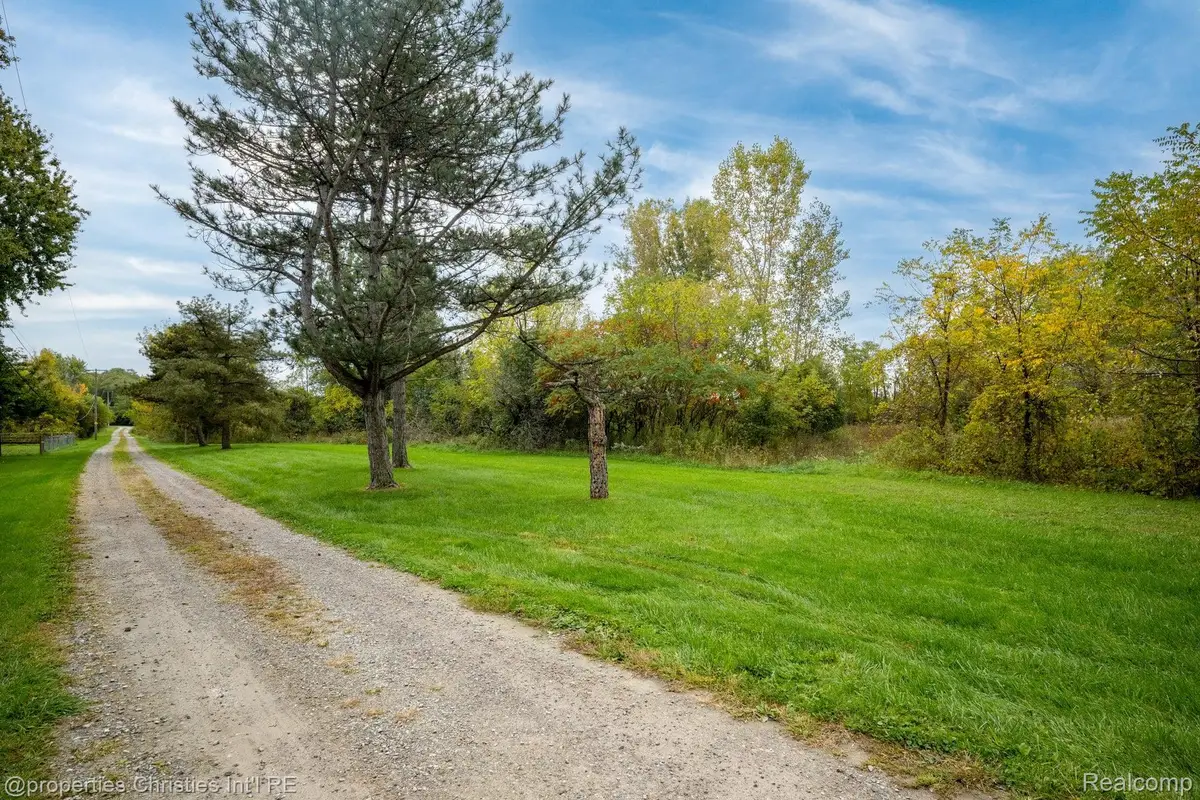 10710 7 Mile RD, Northville, MI 48167 - #1