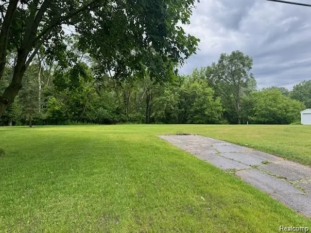 127 N Seymour RD, Flushing, MI 48433 - #2