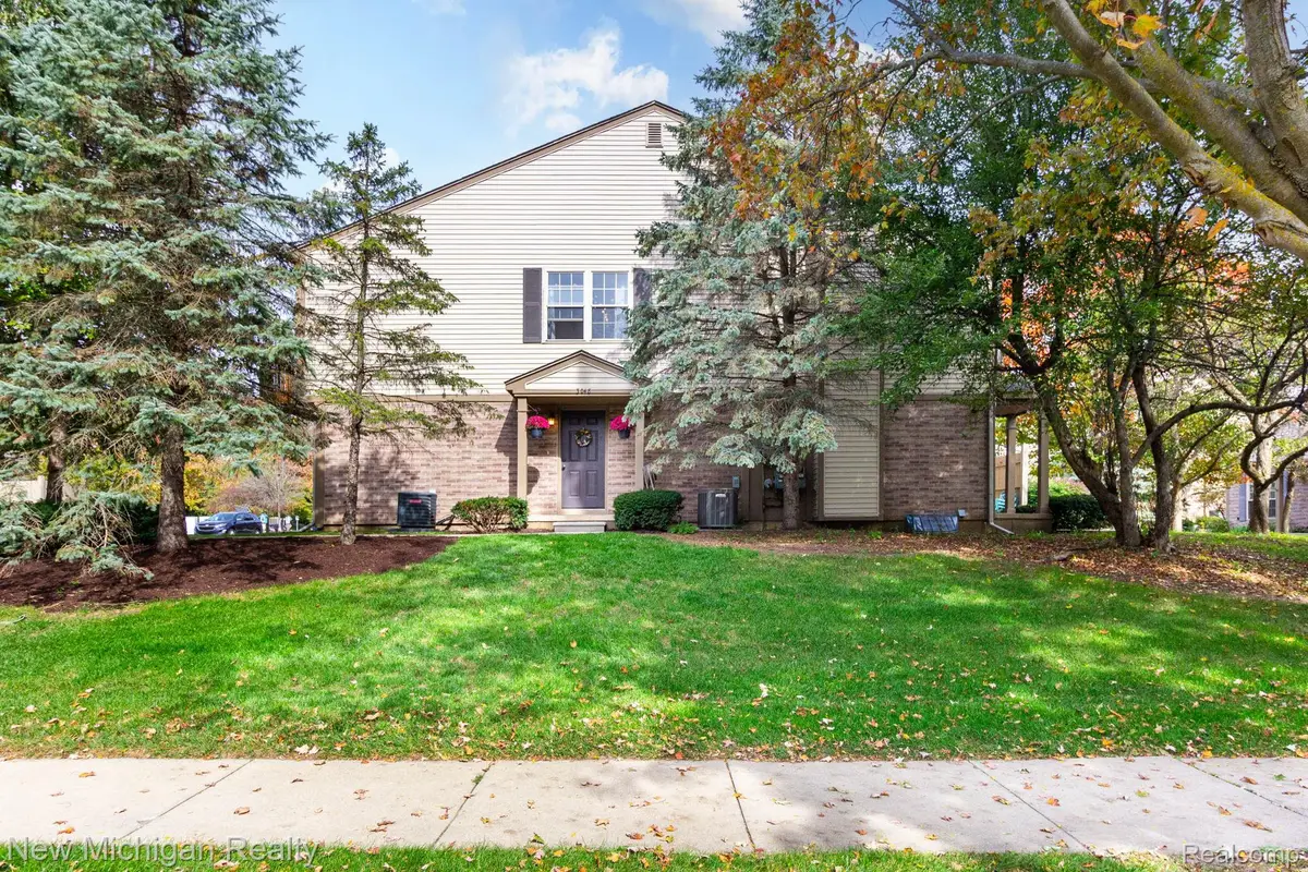 3048 Forest Creek CT  # 48, Ann Arbor, MI 48108 - #1