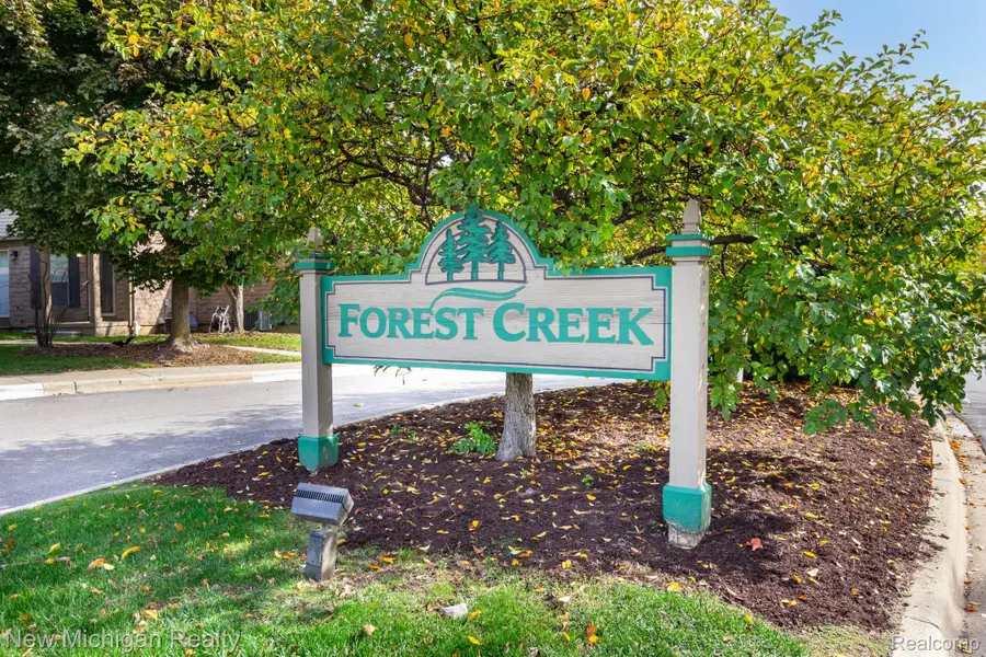3048 Forest Creek CT  # 48, Ann Arbor, MI 48108 - #3