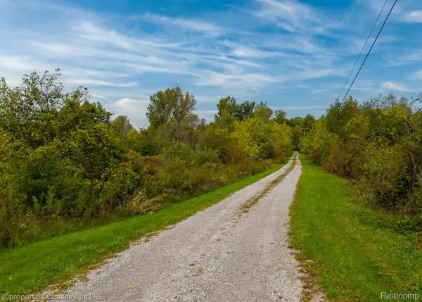 000 7 Mile RD, Northville, MI 48167