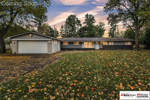 29529 Gilchrest ST, FarmingtonHills, MI 48334