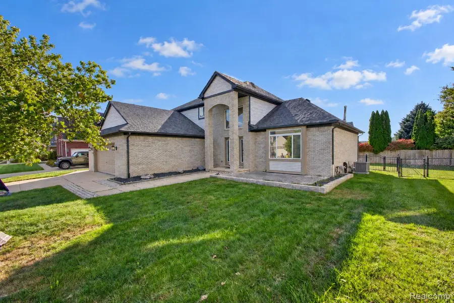 46821 Twin City TRL, Macomb, MI 48044 - #2