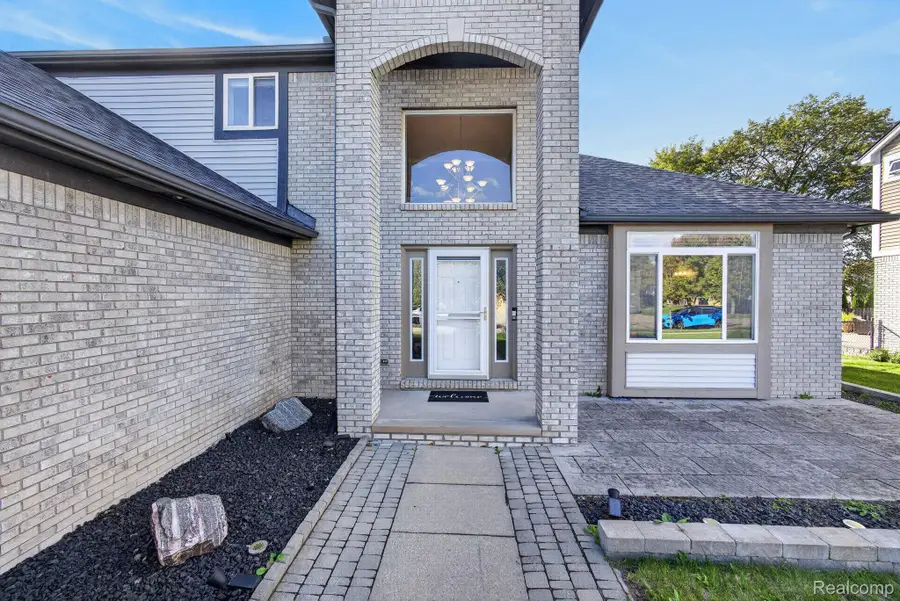 46821 Twin City TRL, Macomb, MI 48044 - #3