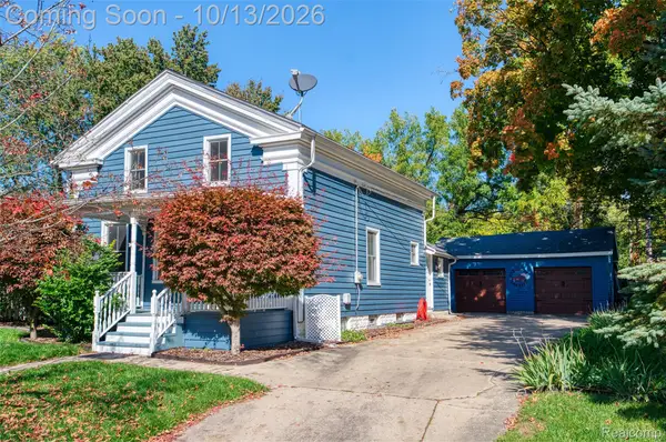 434 Livingston ST, Howell, MI 48843