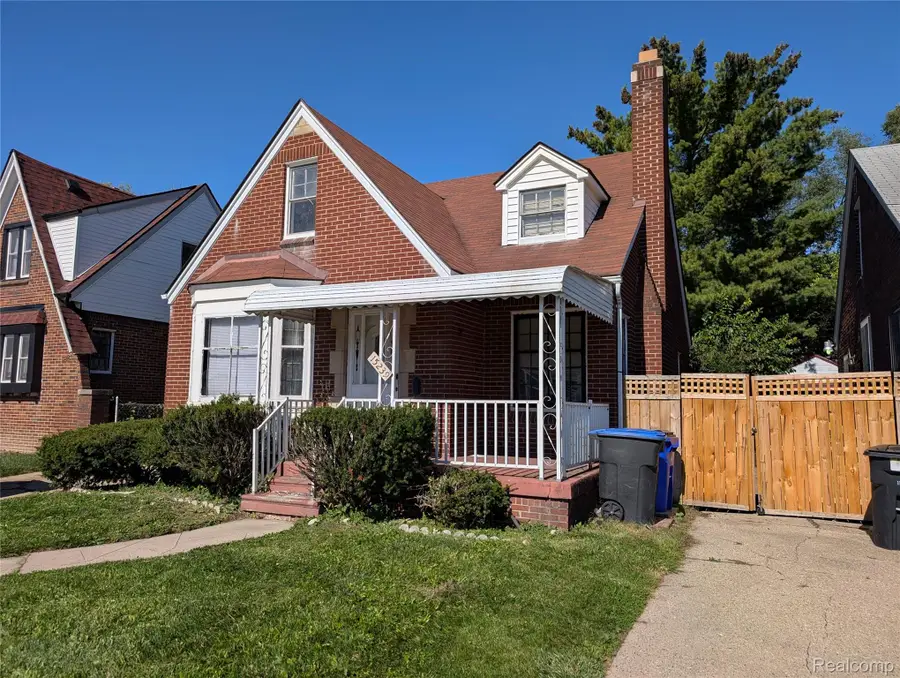 15239 Hazelridge ST, Detroit, MI 48205 - #2