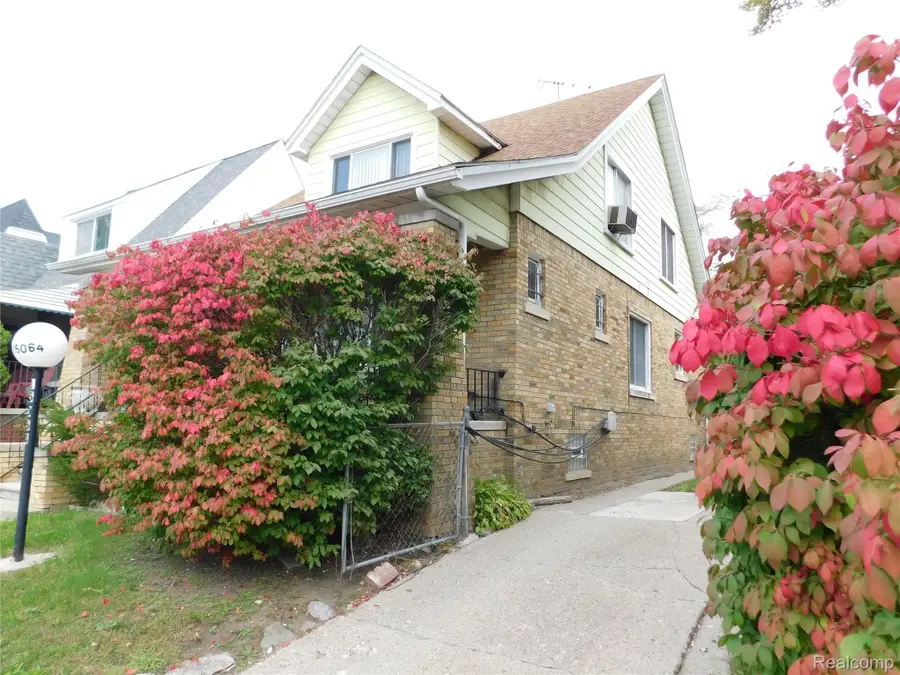15064 Pinehurst ST, Detroit, MI 48238 - #3