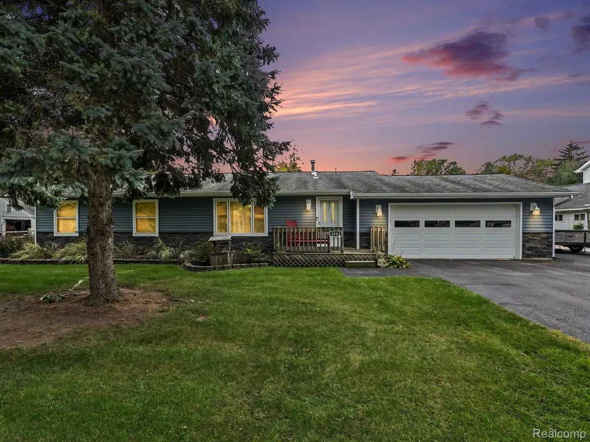 3442 Iroquois TRL, Monroe, MI 48162 - #1