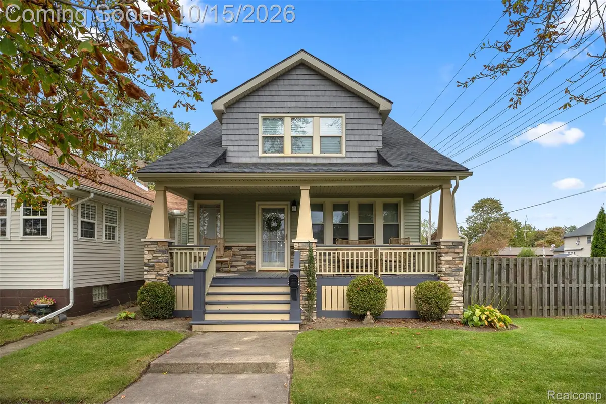 908 Maple ST, Wyandotte, MI 48192 - #1