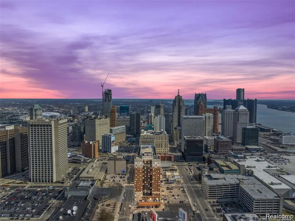525 W Lafayette BLVD  # 15C, Detroit, MI 48226 - #1