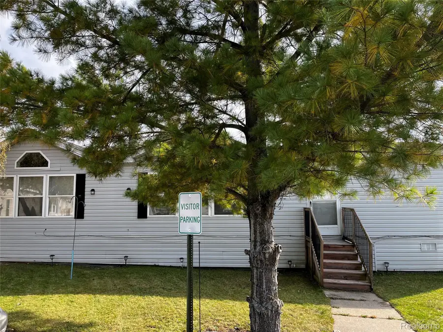 1341 Overlook Lane, Pontiac, MI 48034 - #2