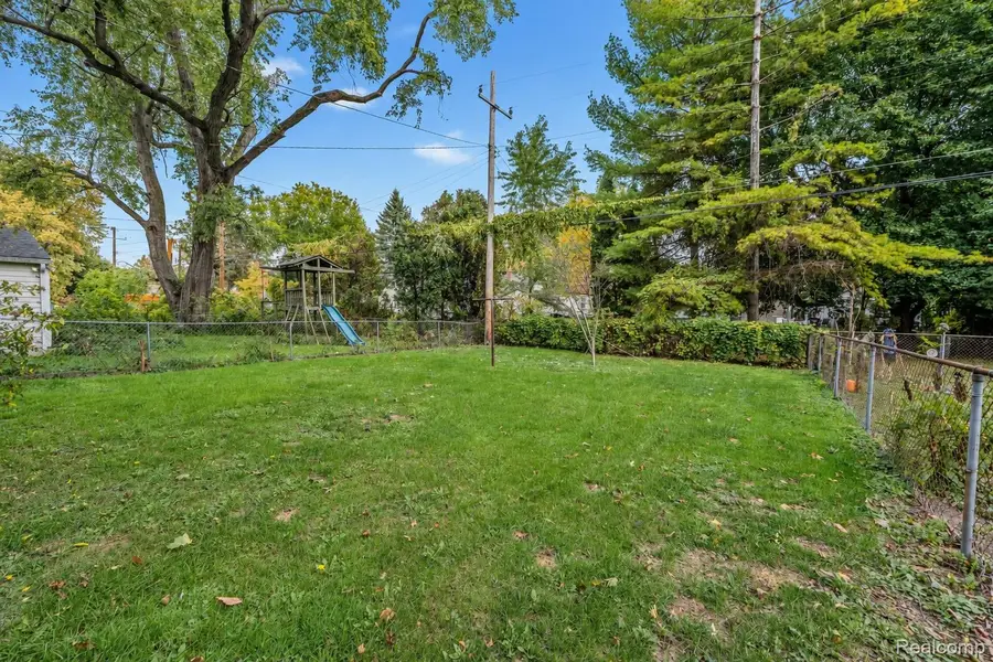 19294 Dalby, Redford, MI 48240 - #2
