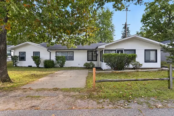 2929 Russell CT, Clarklake, MI 49234