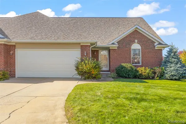 5513 Hidden Valley CT, Linden, MI 48451