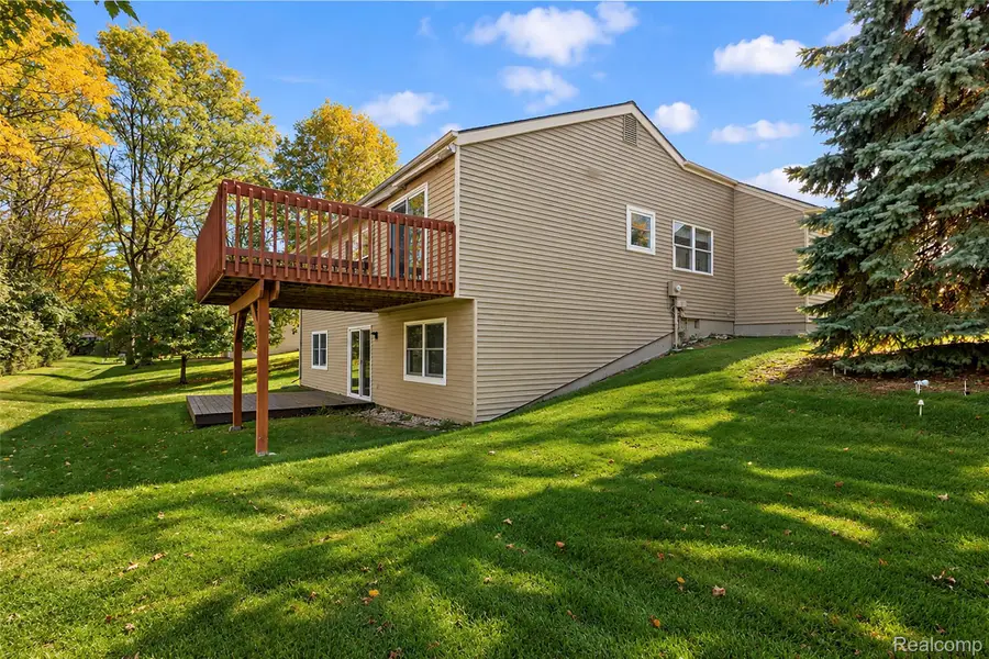 19501 Cardene WAY, Northville, MI 48167 - #3