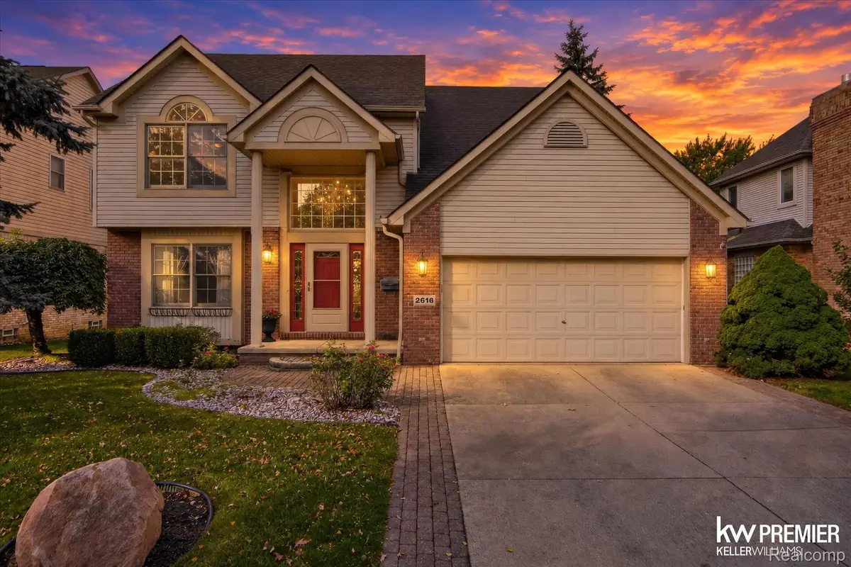 2616 Edsel ST, Trenton, MI 48183 - #1