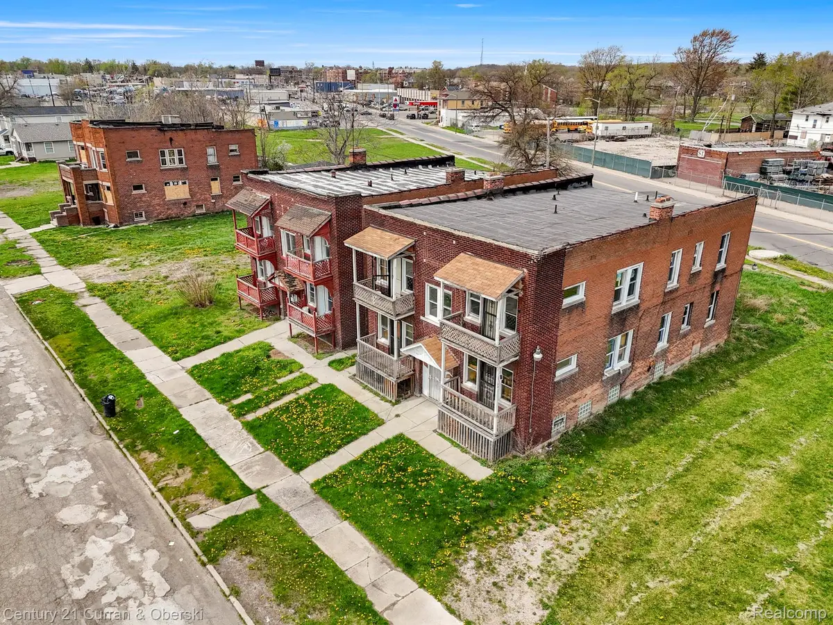 135 STEVENS ST, Highland Park, MI 48203 - #1
