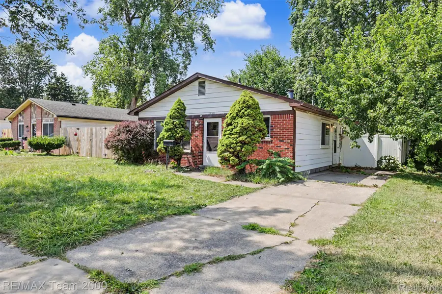 5846 WESTLAKE ST, Taylor, MI 48180 - #2