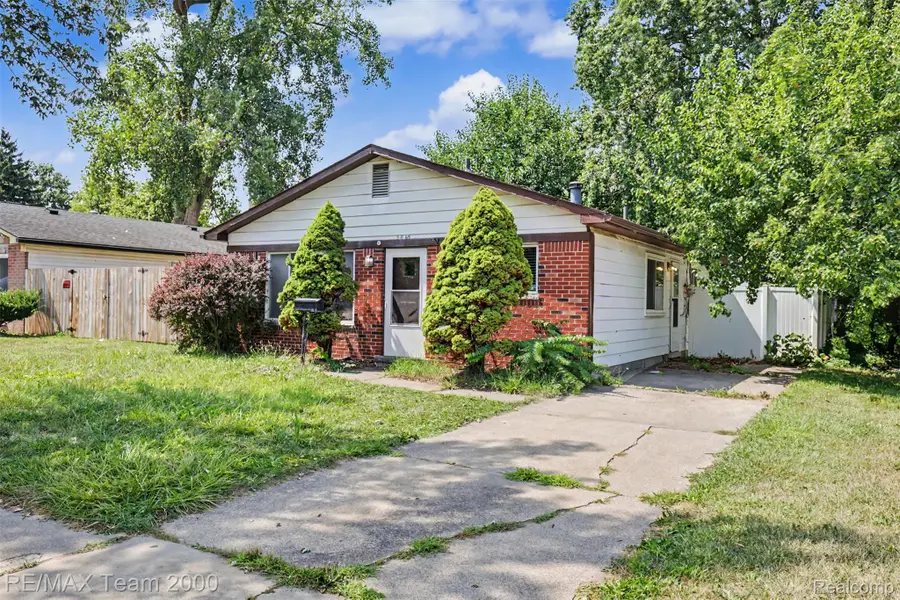 5846 WESTLAKE ST, Taylor, MI 48180 - #3