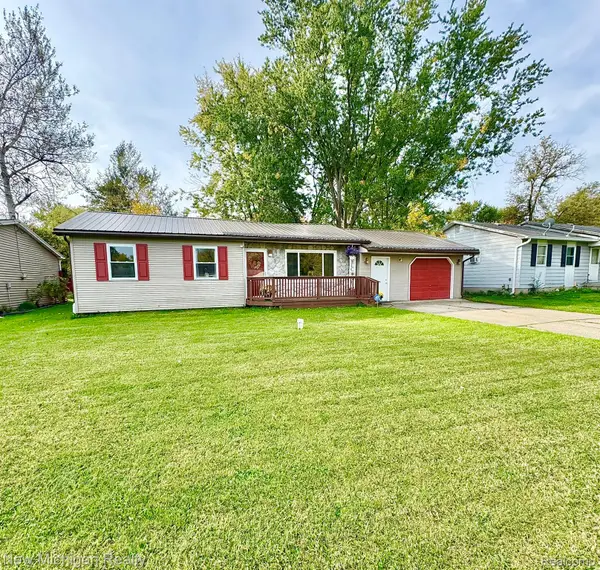 4340 Haas DR, Burton, MI 48519