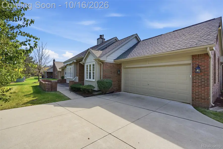 15710 Golfview DR, Riverview, MI 48193 - #3