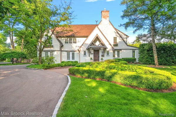 528 Covington RD, BloomfieldHills, MI 48301