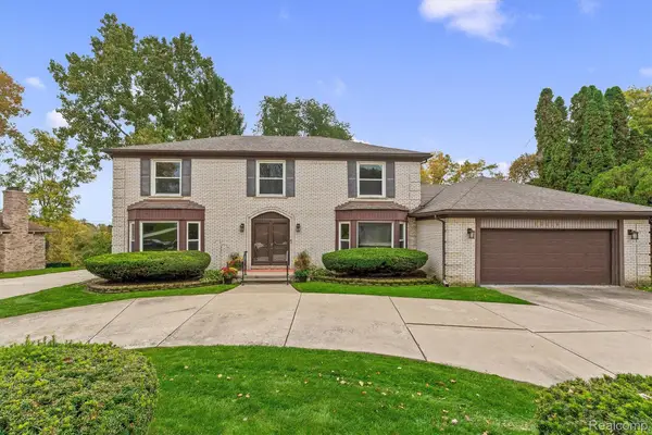33629 Heritage Hills DR, FarmingtonHills, MI 48331