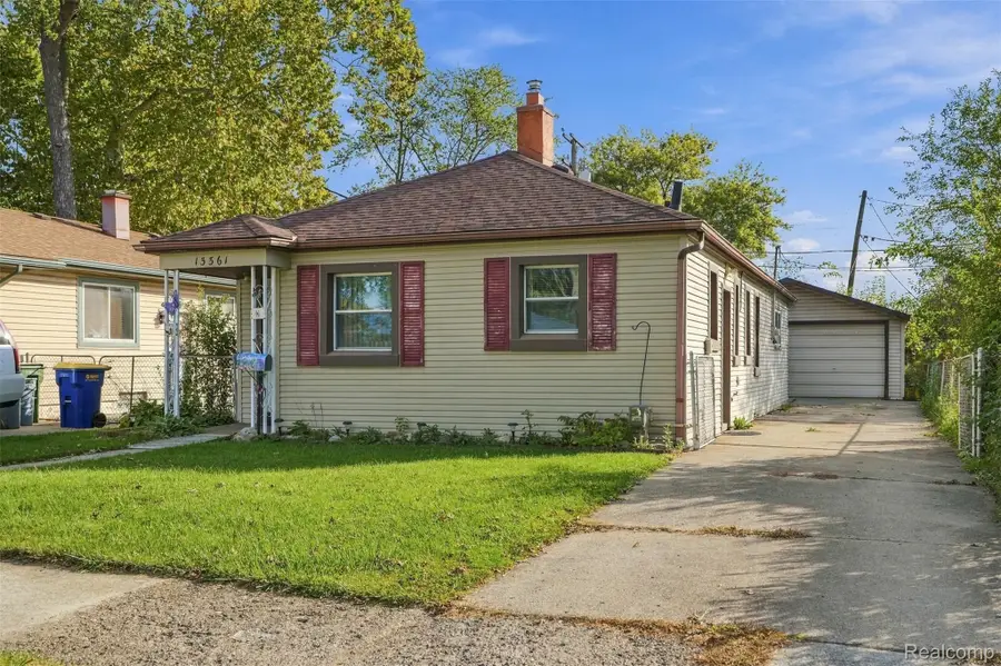 13361 Helen ST, Southgate, MI 48195 - #3