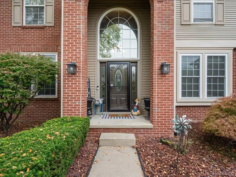 339 Springfield DR, Canton, MI 48188 - #3