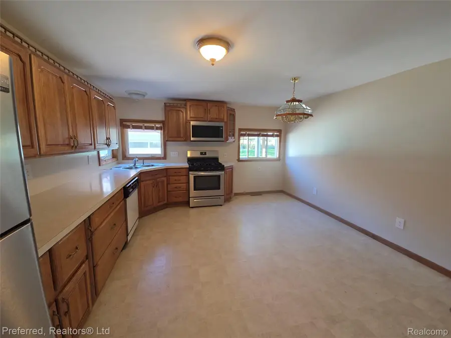 531 Franklin ST, Freeland, MI 48623 - #3