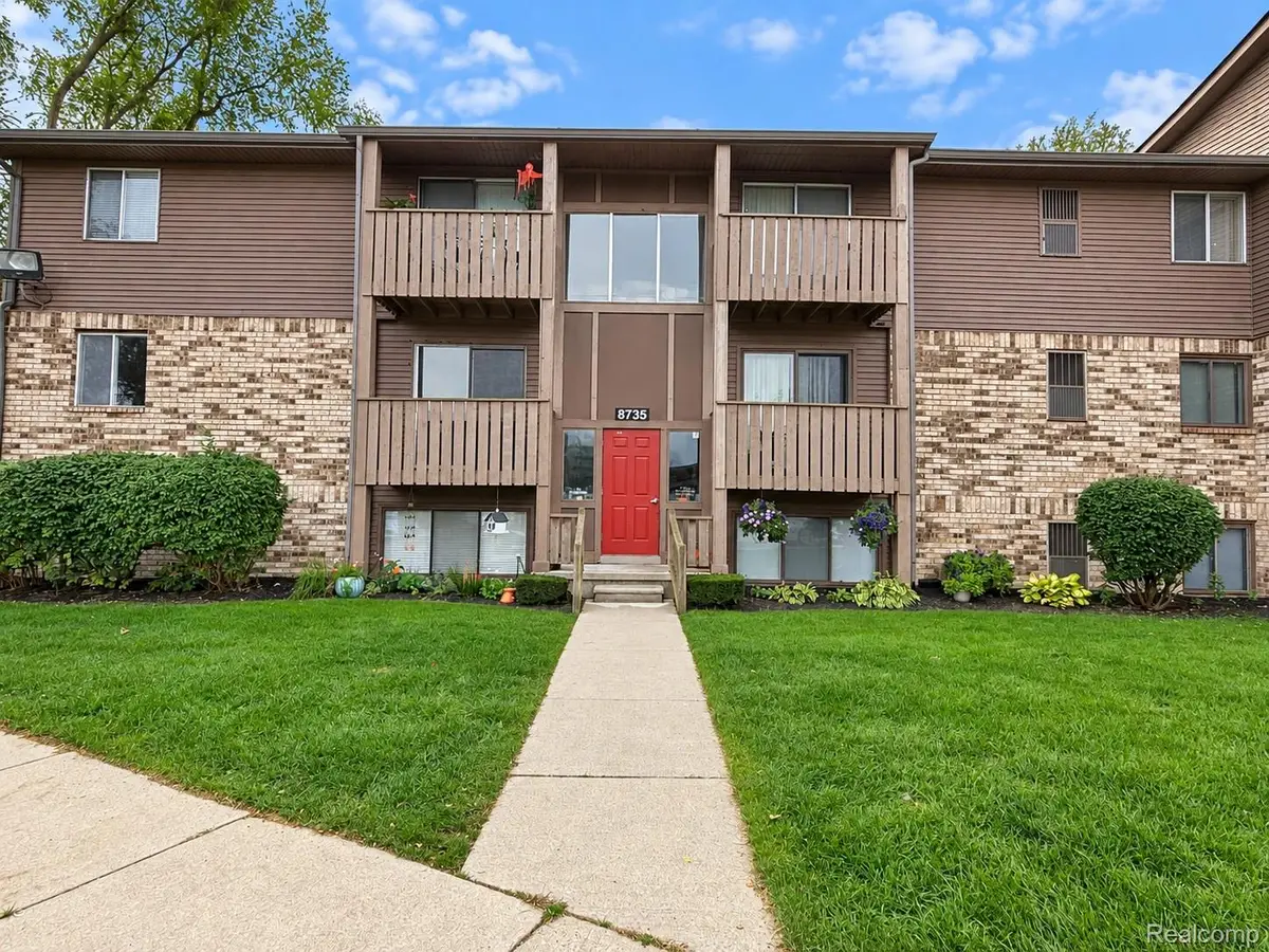 8735 Green Willow ST  # 2, Brighton, MI 48116 - #1