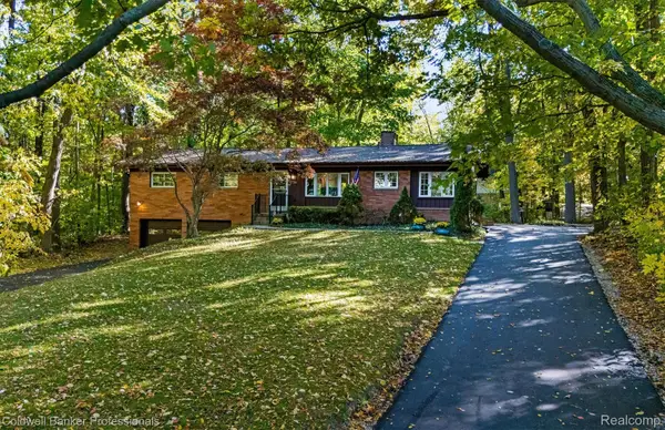 47751 Ann Arbor RD W, Plymouth, MI 48170
