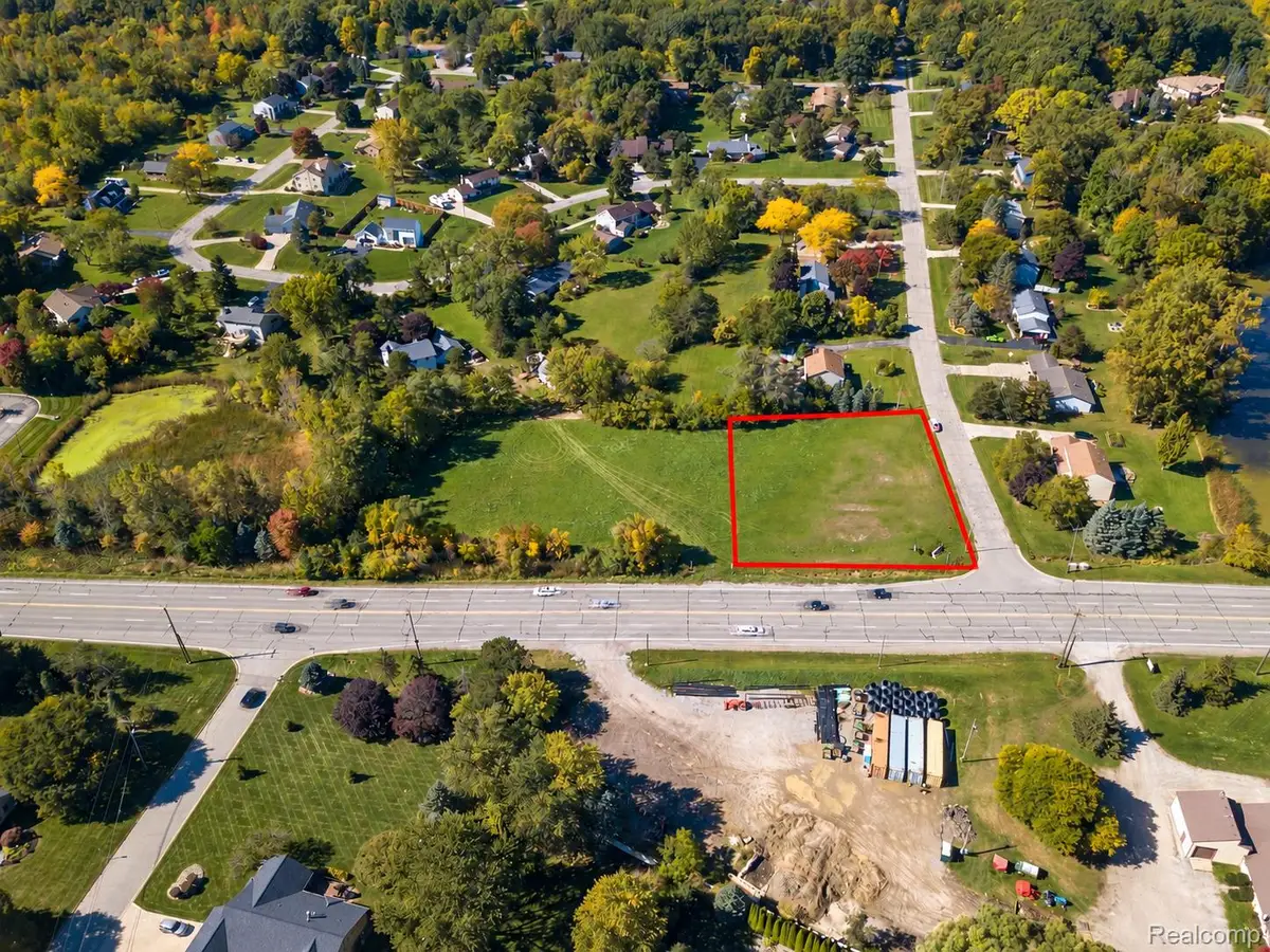 03 S Saginaw ST, Grand Blanc, MI 48439 - #1