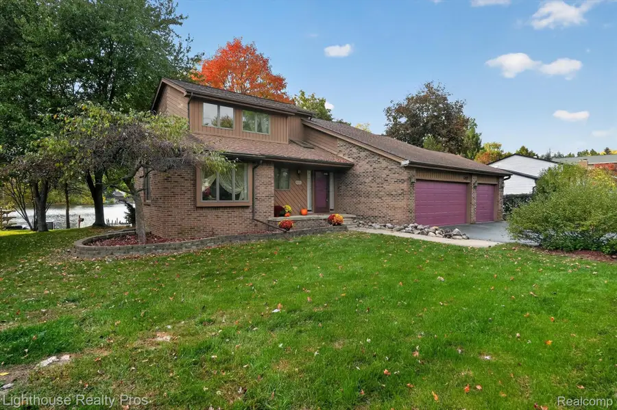 3931 Strathcona, Highland, MI 48357 - #2