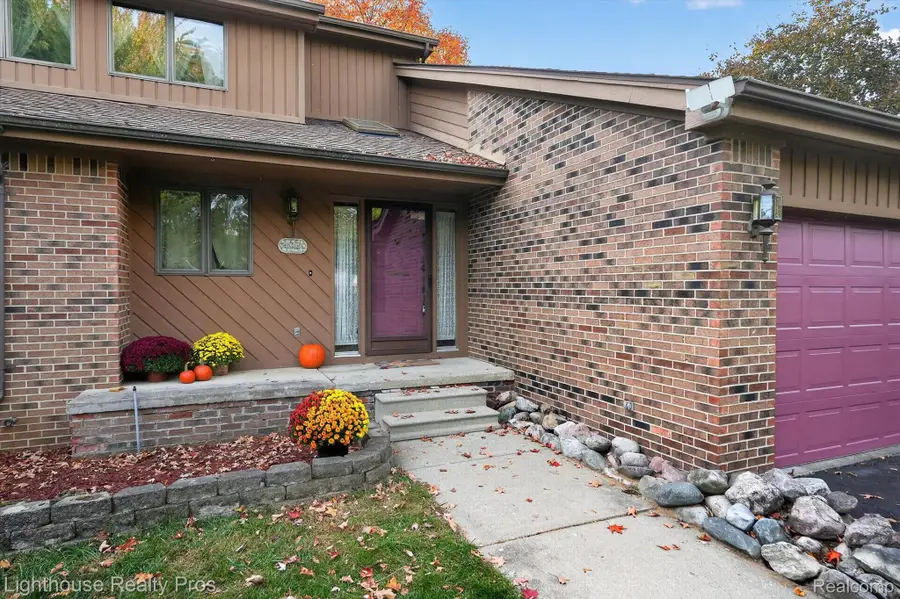 3931 Strathcona, Highland, MI 48357 - #3